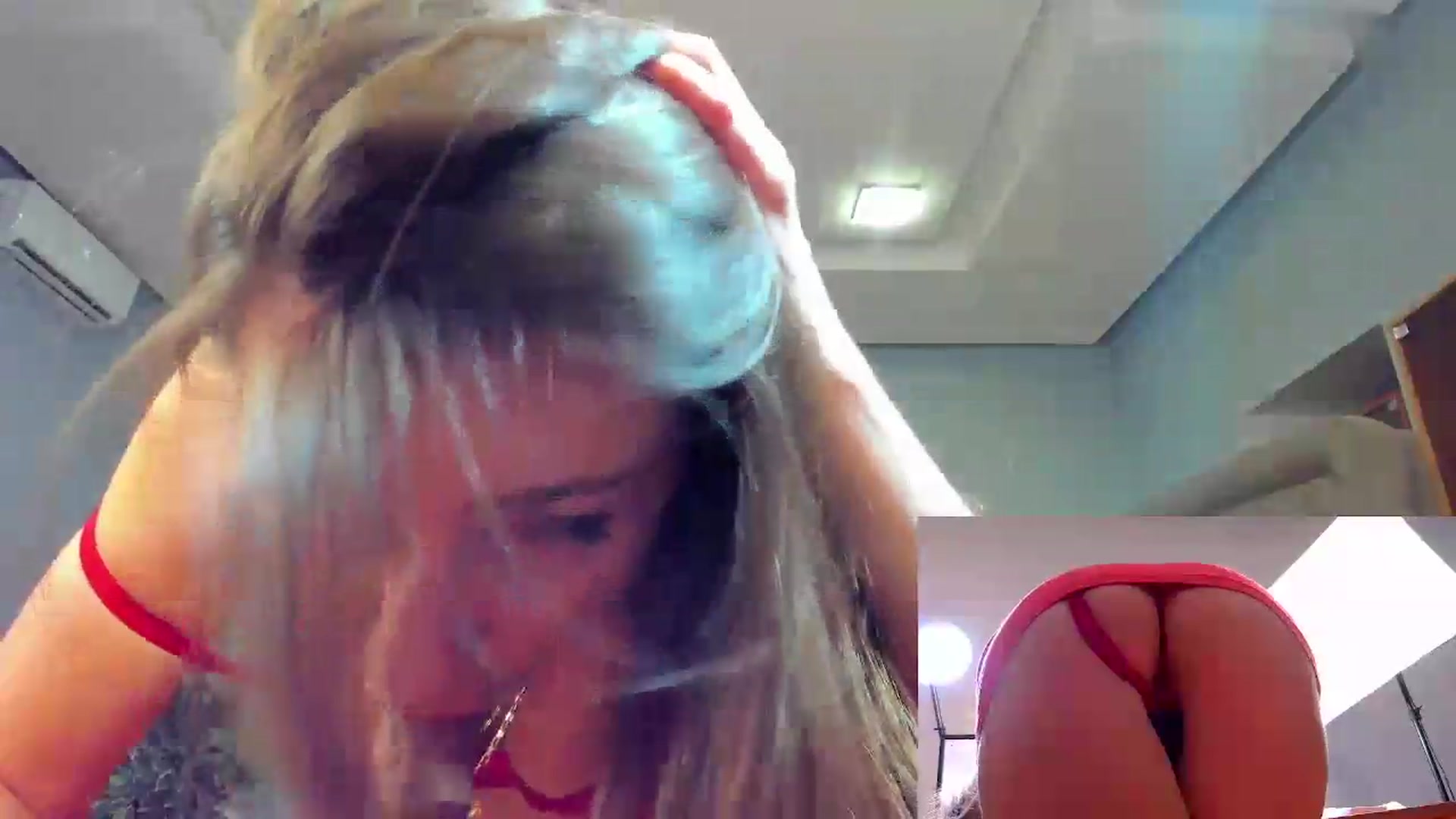 Gallery image thumbnail from Tilly_Casti's myfreecams stream on, 08/13/2026, 17:44 image 16 of 20