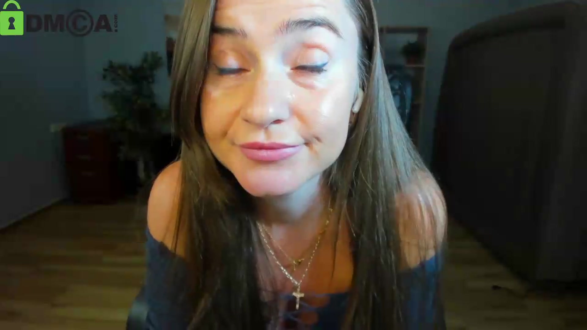 Gallery image thumbnail from Tilly_Casti's myfreecams stream on, 08/26/2026, 18:18 image 3 of 20