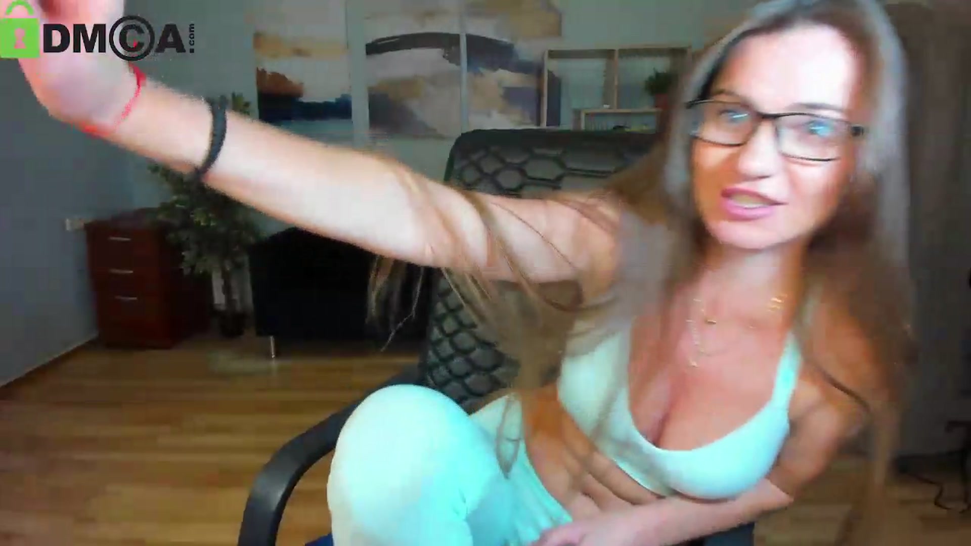 Gallery image thumbnail from Tilly_Casti's myfreecams stream on, 08/29/2026, 16:17 image 12 of 20
