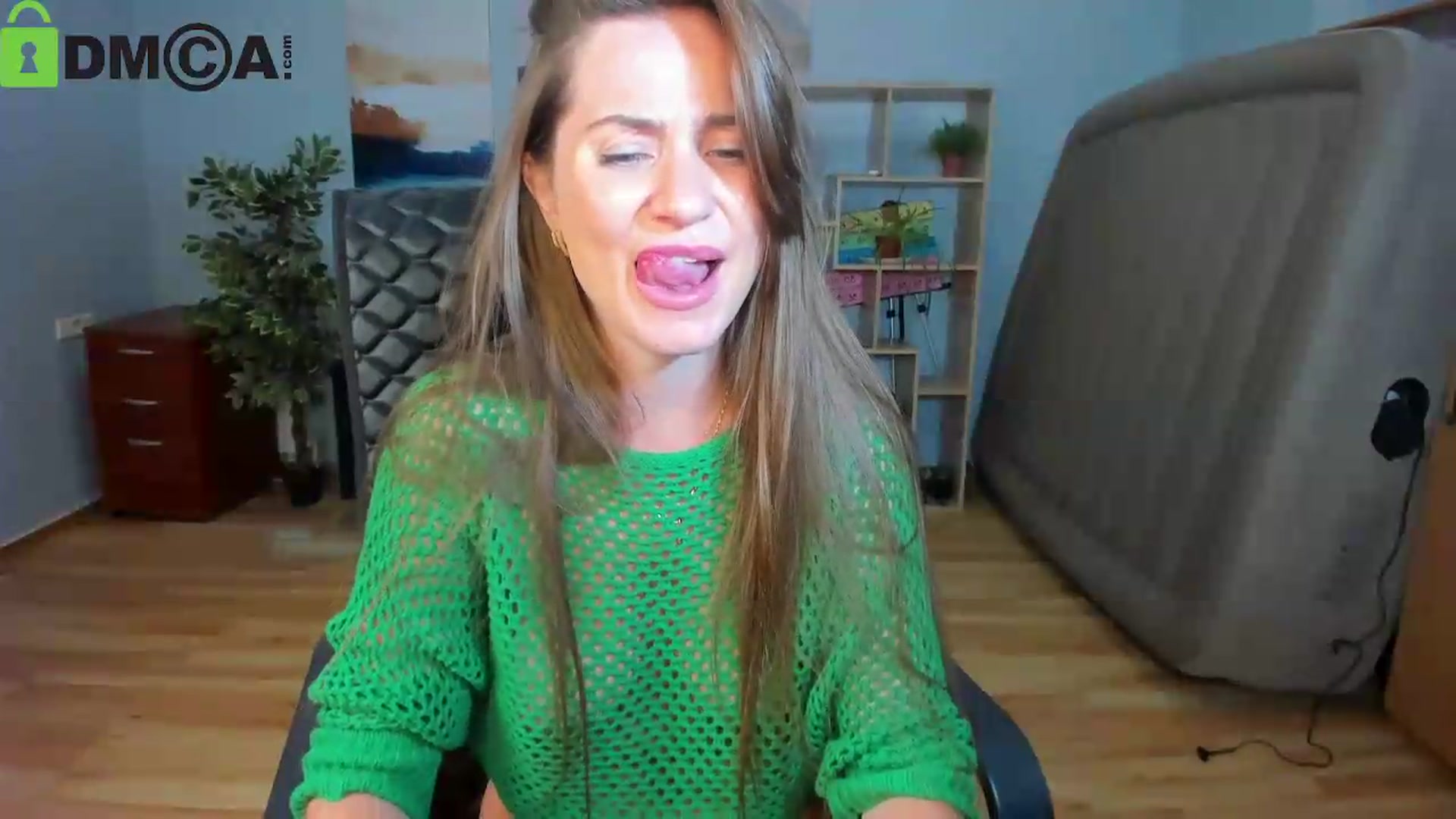 Gallery image thumbnail from Tilly_Casti's myfreecams stream on, 09/04/2026, 17:12 image 7 of 20