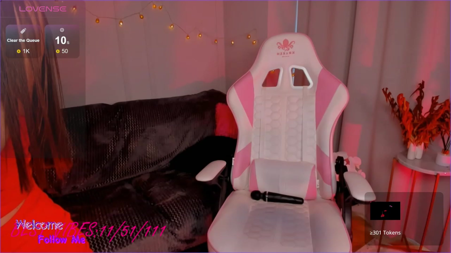Gallery image thumbnail from TinaAkira's myfreecams stream on, 11/05/2023, 10:10 image 18 of 20