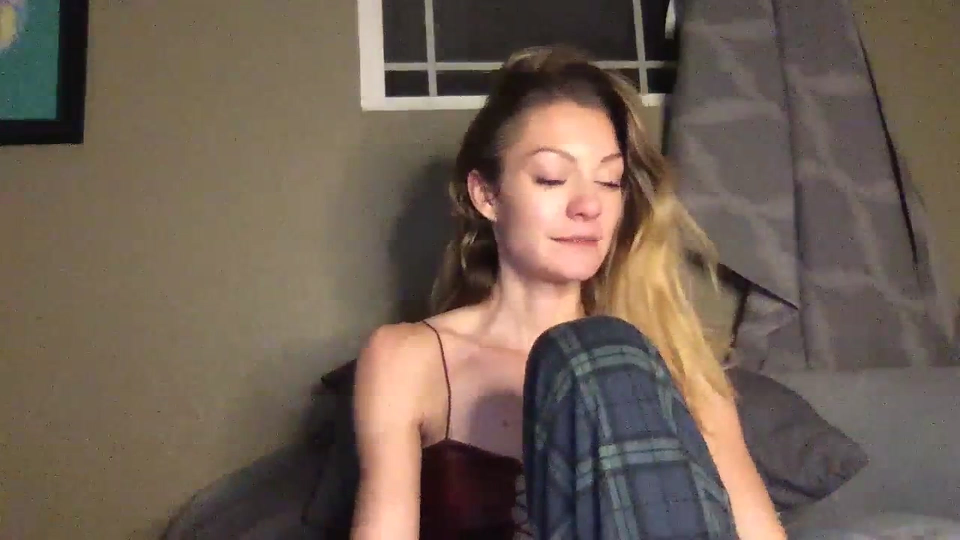 Gallery image thumbnail from TinaColbyCams's myfreecams stream on, 02/09/2024, 08:24 image 6 of 20
