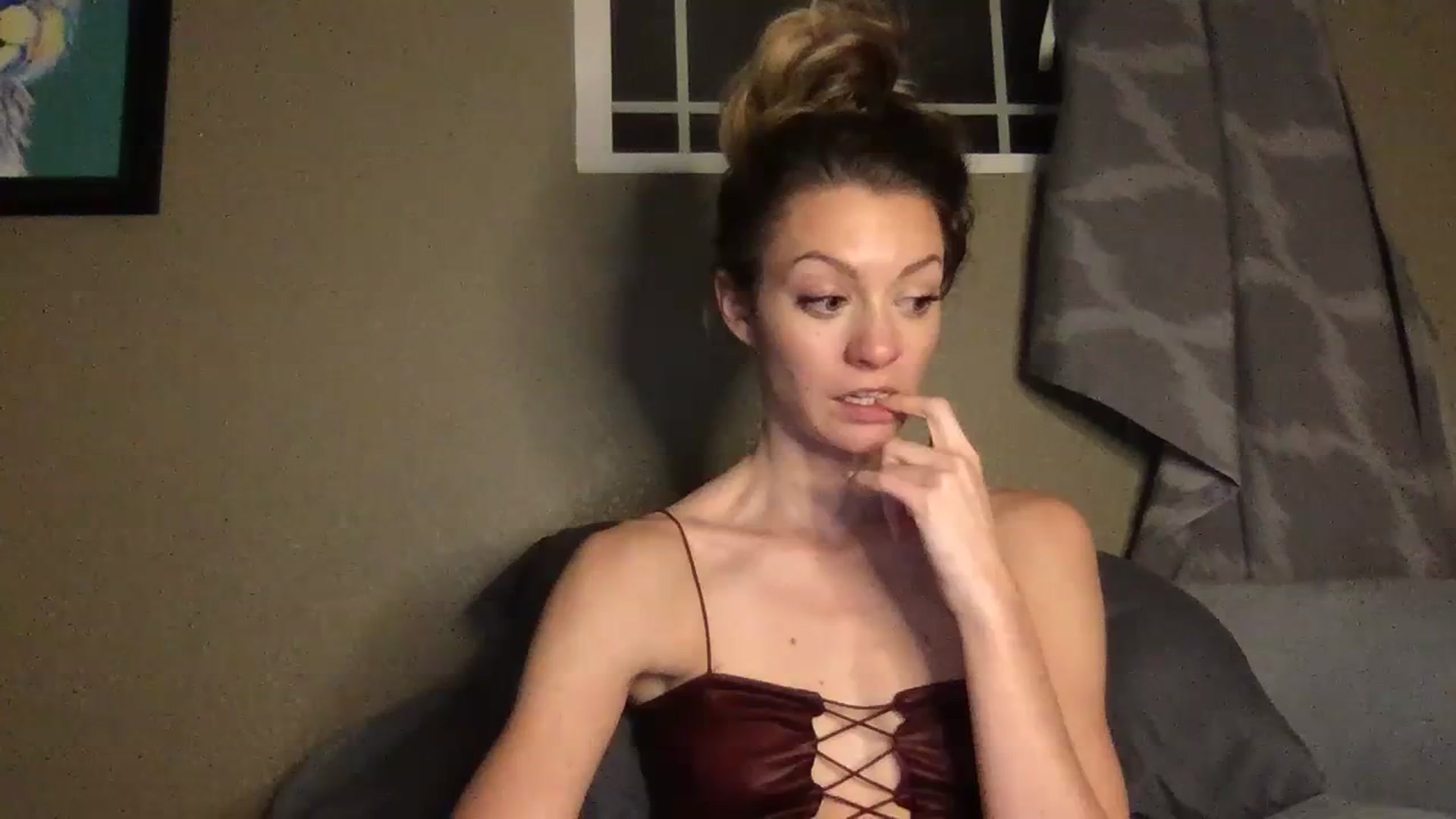 Gallery image thumbnail from TinaColbyCams's myfreecams stream on, 02/09/2024, 08:24 image 2 of 20
