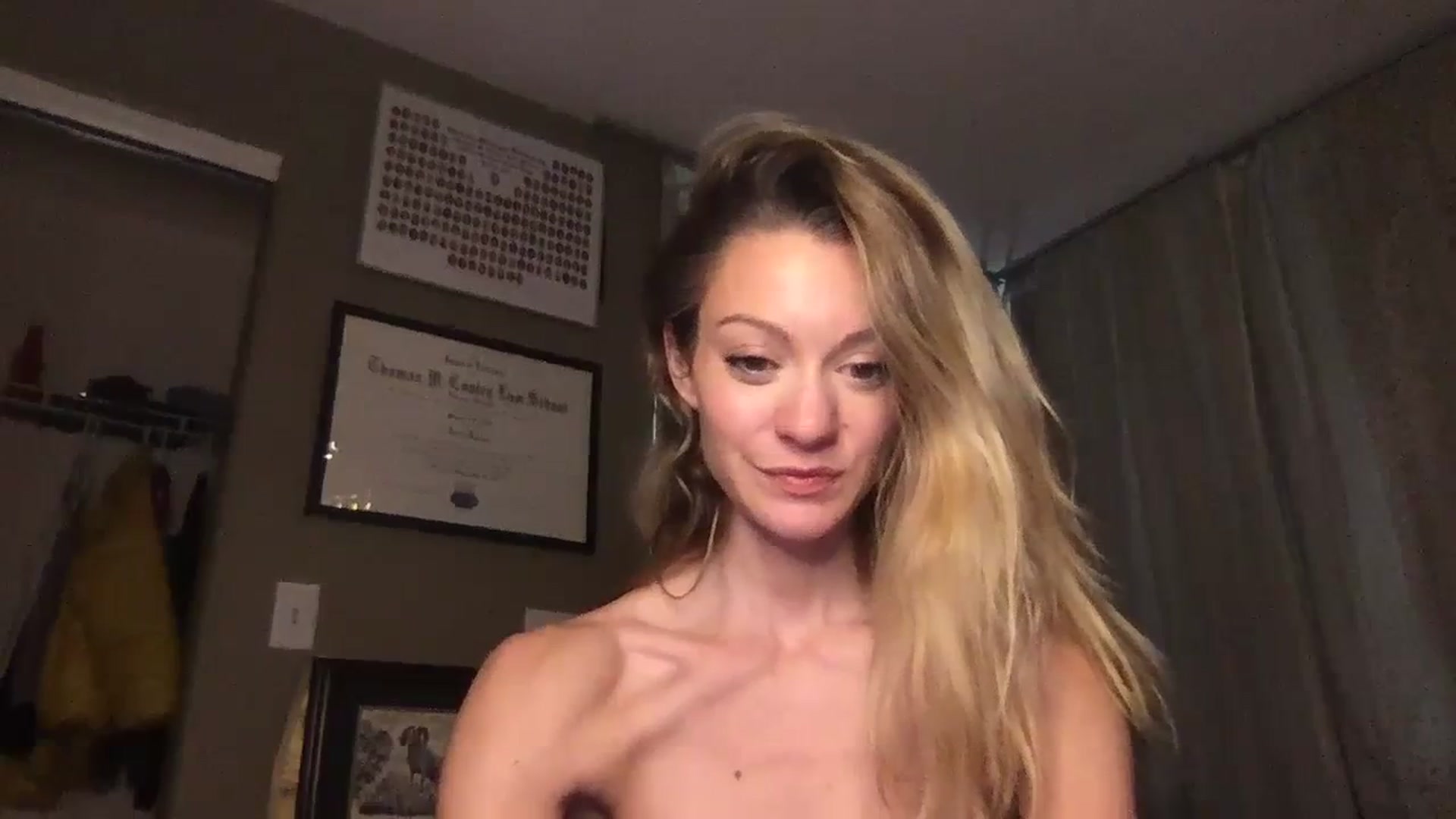 Gallery image thumbnail from TinaColbyCams's myfreecams stream on, 02/09/2024, 08:24 image 16 of 20