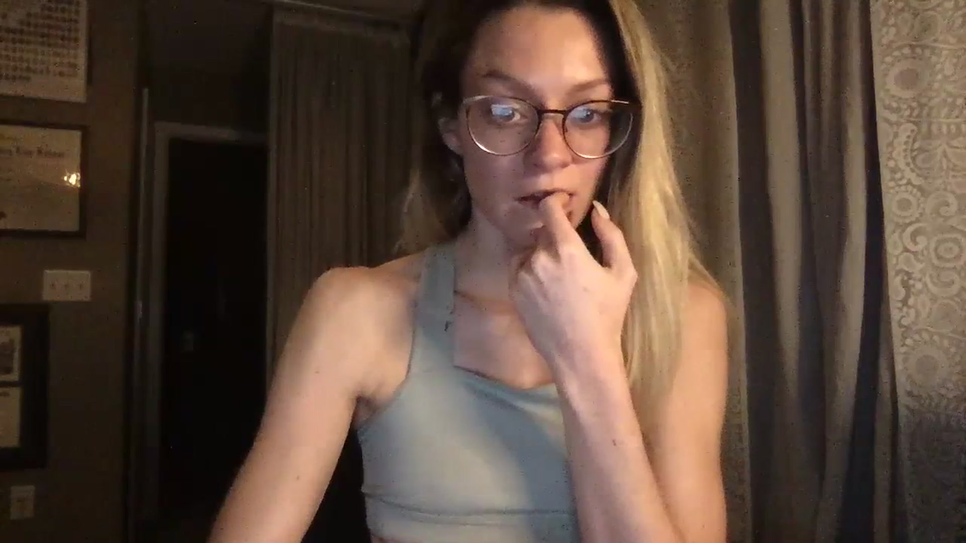 Gallery image thumbnail from TinaColbyCams's myfreecams stream on, 02/10/2024, 10:10 image 2 of 20