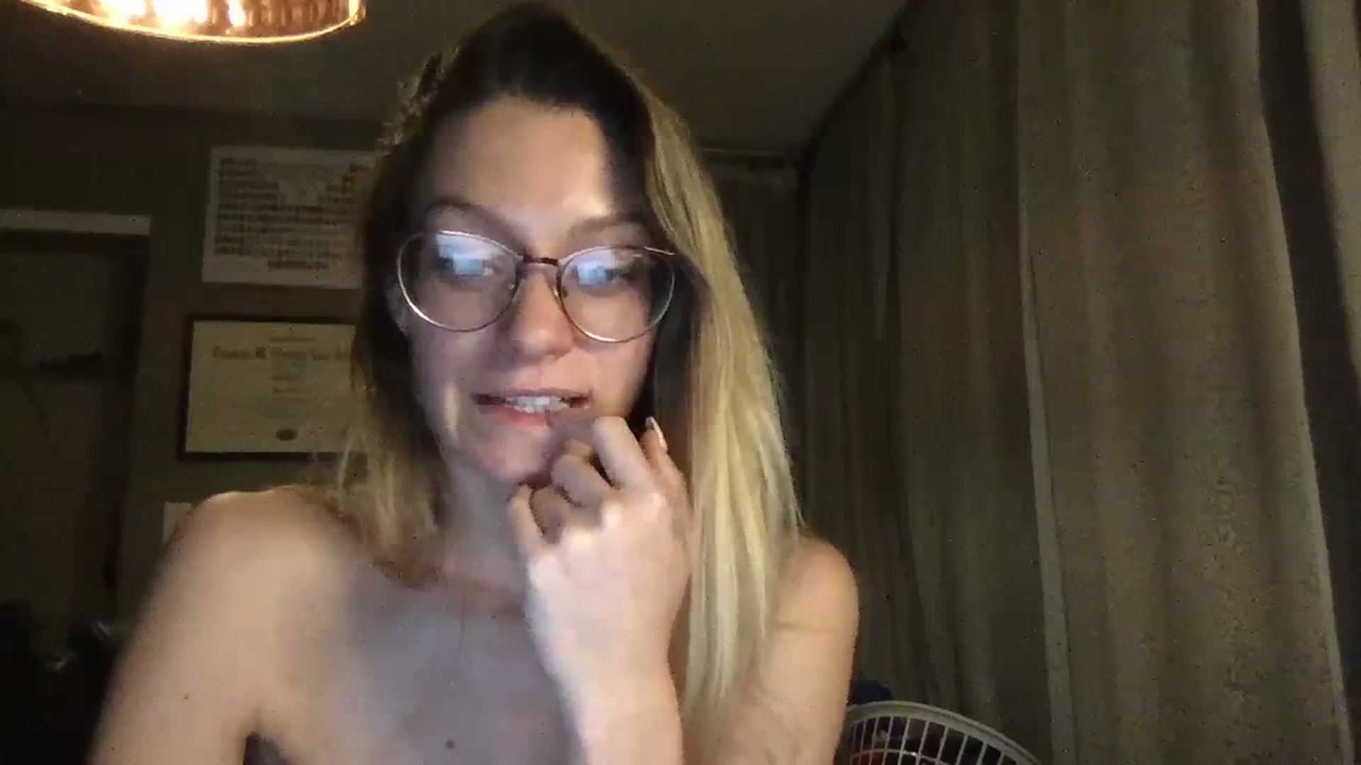Gallery image thumbnail from TinaColbyCams's myfreecams stream on, 02/10/2024, 10:10 image 20 of 20