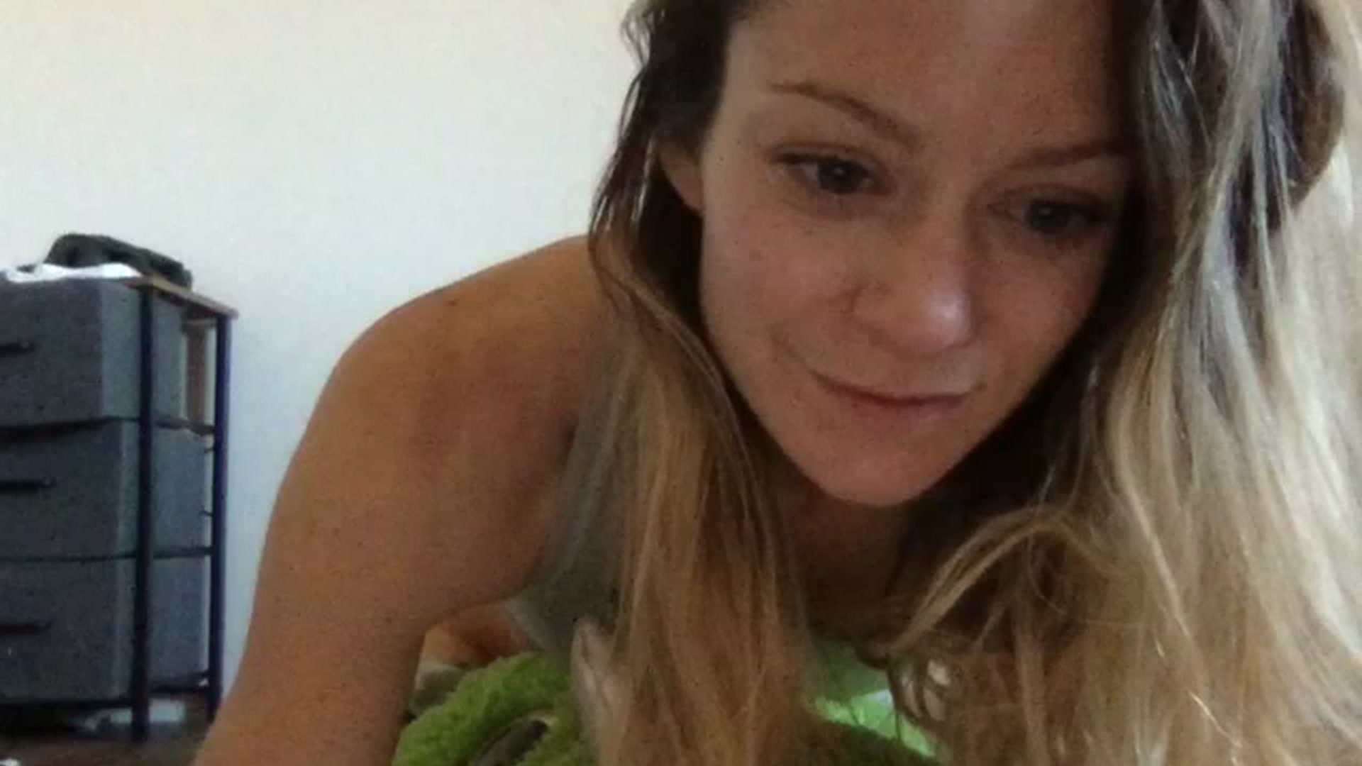 Gallery image thumbnail from TinaColbyCams's myfreecams stream on, 03/02/2024, 23:10 image 17 of 20