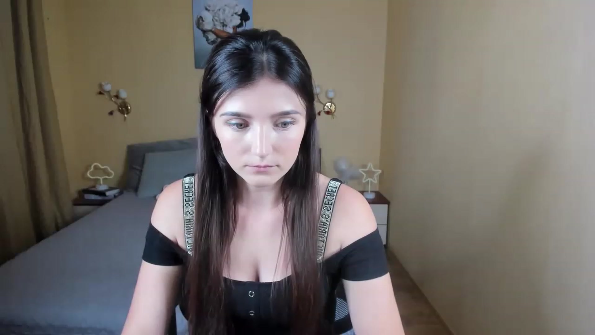 Gallery image thumbnail from TinaFerrell's myfreecams stream on, 06/07/2023, 19:34 image 7 of 20