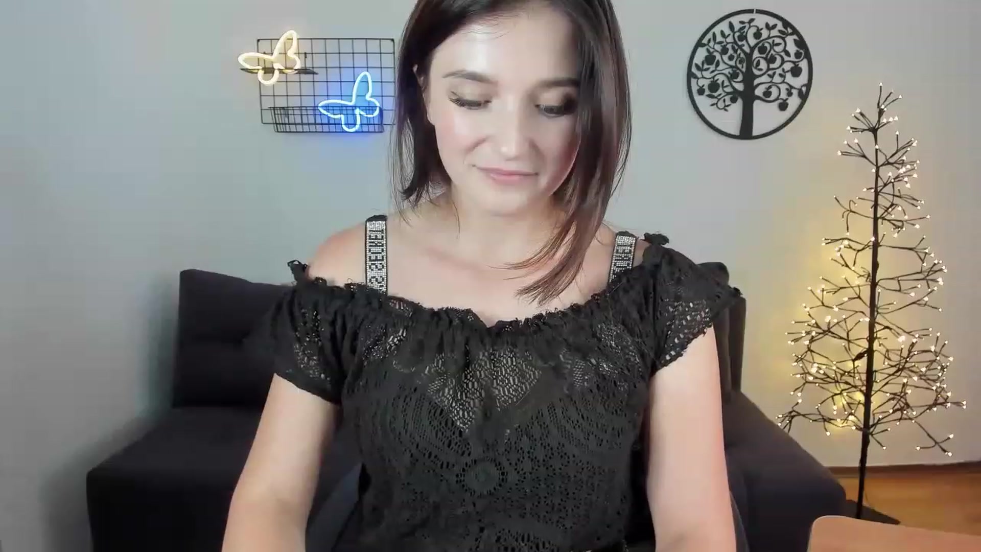 Gallery image thumbnail from TinaFerrell's myfreecams stream on, 07/12/2023, 11:37 image 20 of 20