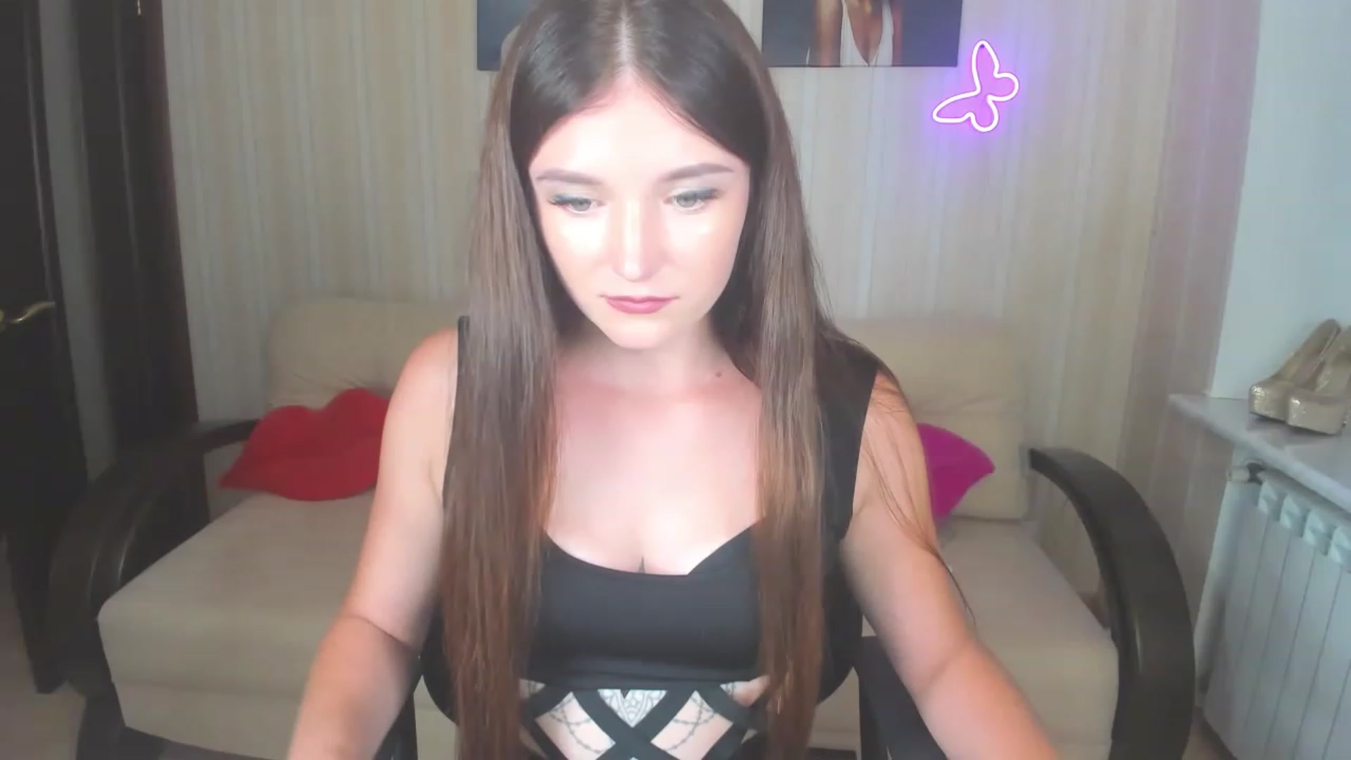 Gallery image thumbnail from TinaFerrell's myfreecams stream on, 07/16/2023, 22:46 image 3 of 20