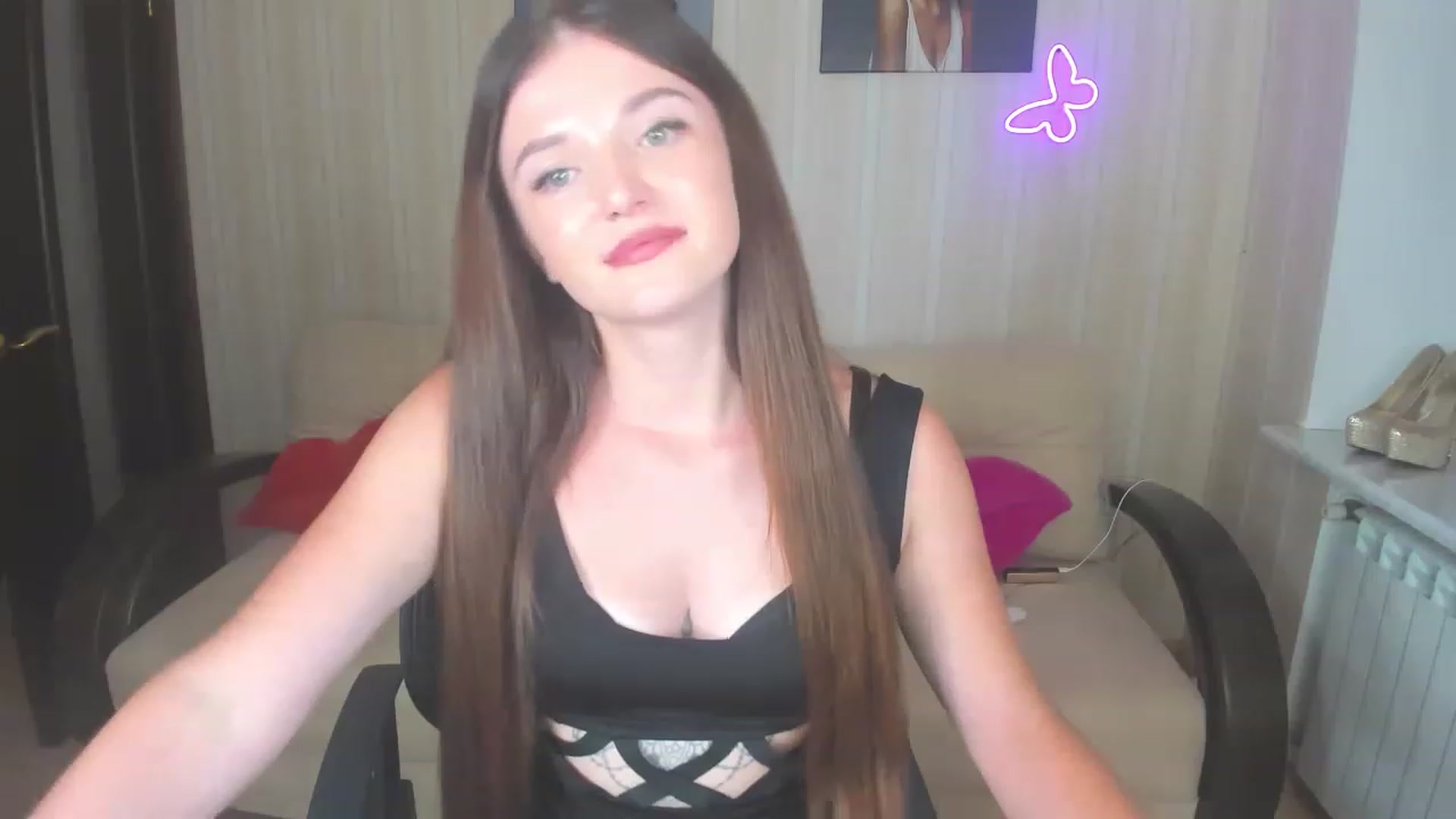 Gallery image thumbnail from TinaFerrell's myfreecams stream on, 07/16/2023, 22:46 image 15 of 20
