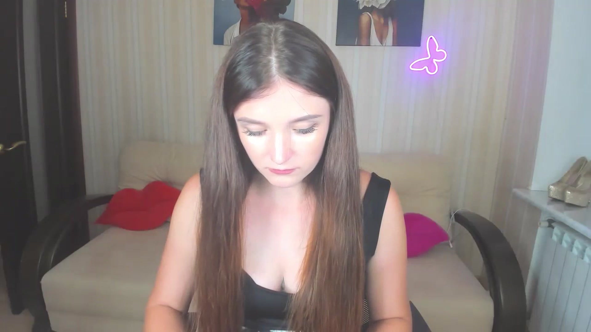 Gallery image thumbnail from TinaFerrell's myfreecams stream on, 07/17/2023, 02:47 image 10 of 20