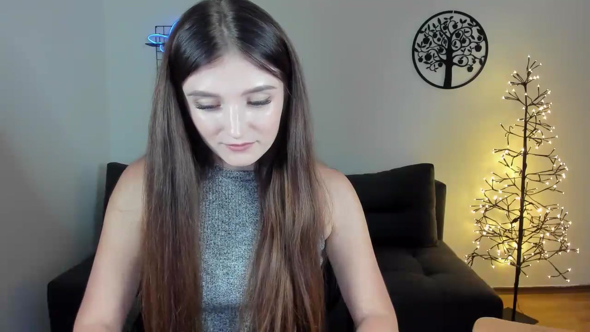 Gallery image thumbnail from TinaFerrell's myfreecams stream on, 07/17/2023, 20:09 image 19 of 20