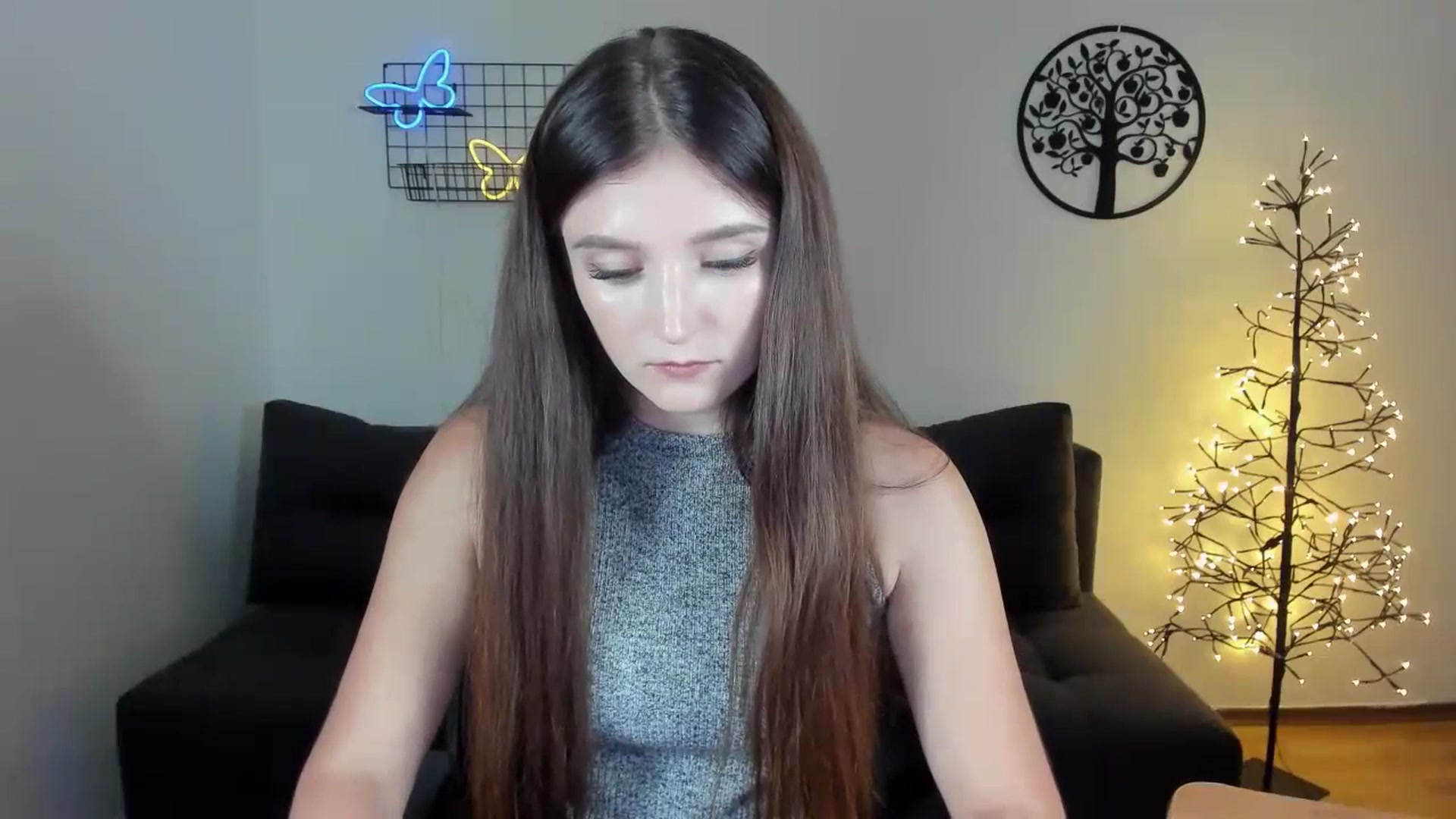 Gallery image thumbnail from TinaFerrell's myfreecams stream on, 07/17/2023, 20:09 image 6 of 20