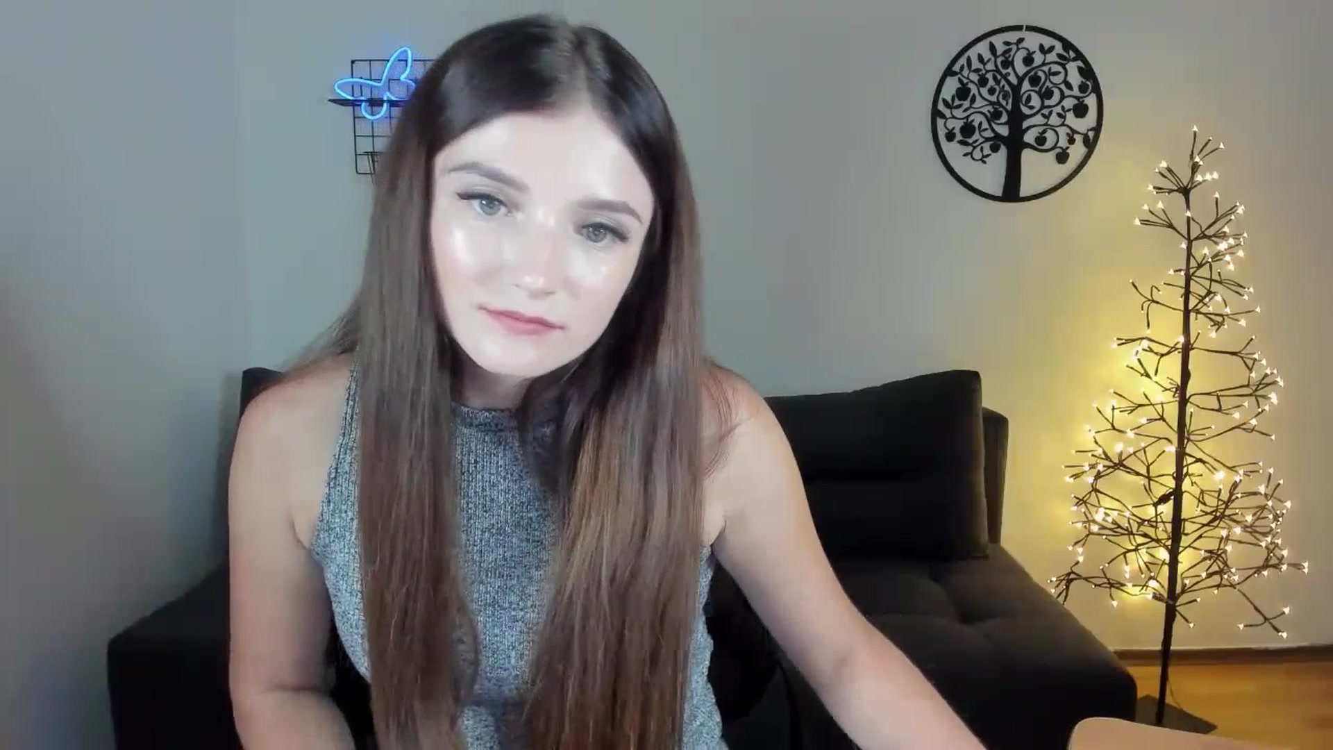 Gallery image thumbnail from TinaFerrell's myfreecams stream on, 07/17/2023, 20:50 image 8 of 20