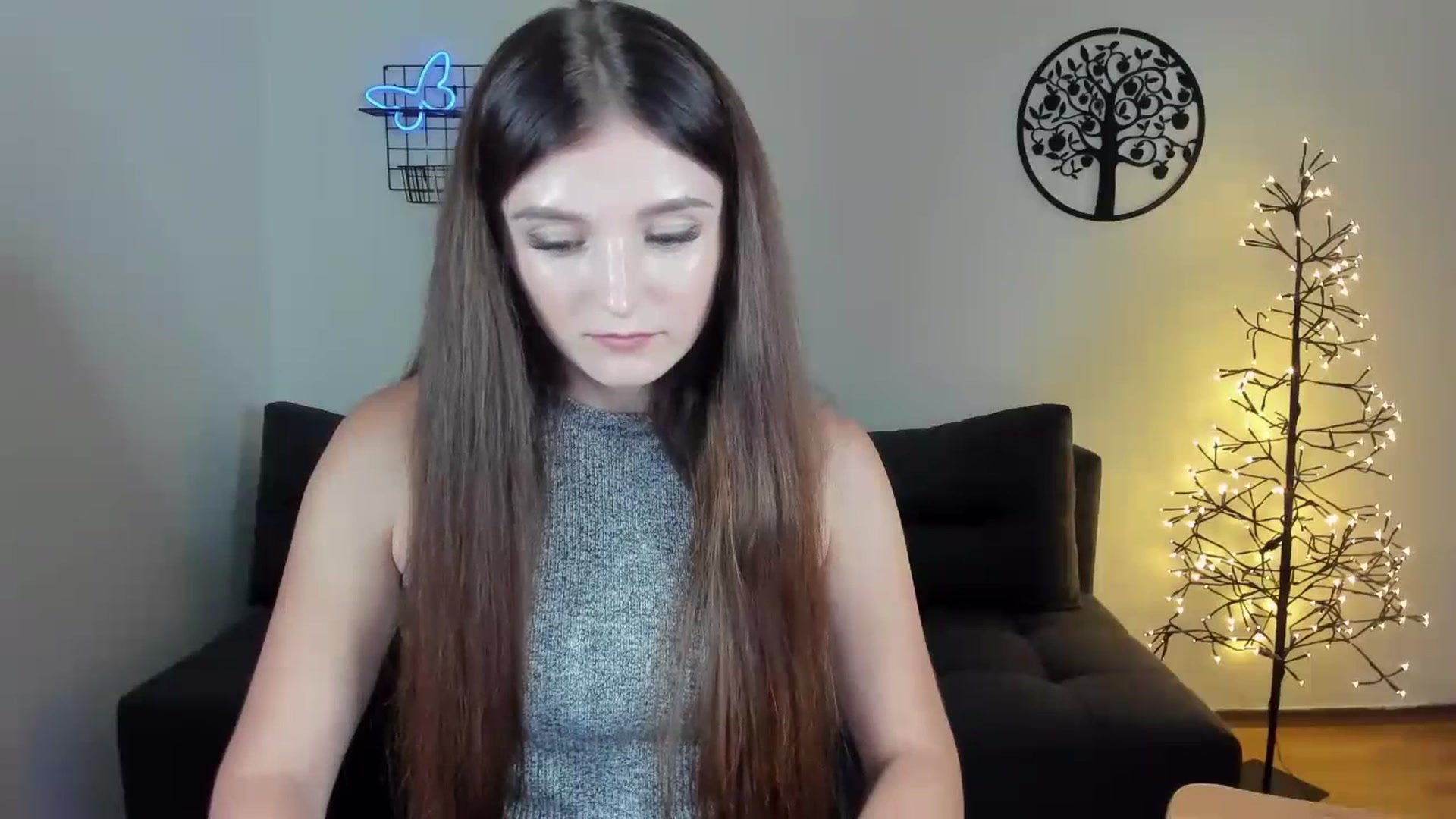 Gallery image thumbnail from TinaFerrell's myfreecams stream on, 07/17/2023, 20:50 image 11 of 20