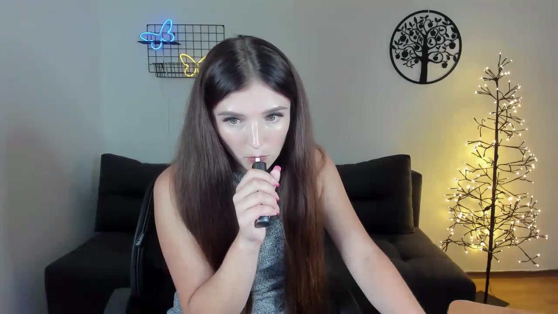 Gallery image thumbnail from TinaFerrell's myfreecams stream on, 07/17/2023, 20:50 image 18 of 20