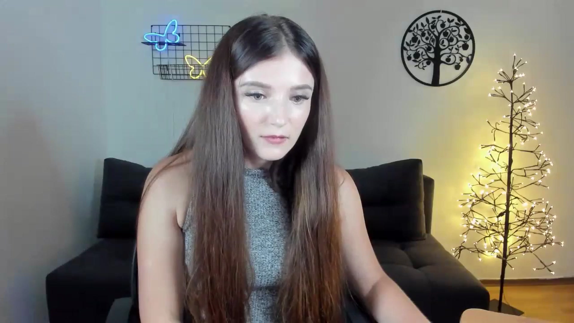 Gallery image thumbnail from TinaFerrell's myfreecams stream on, 07/17/2023, 20:50 image 9 of 20