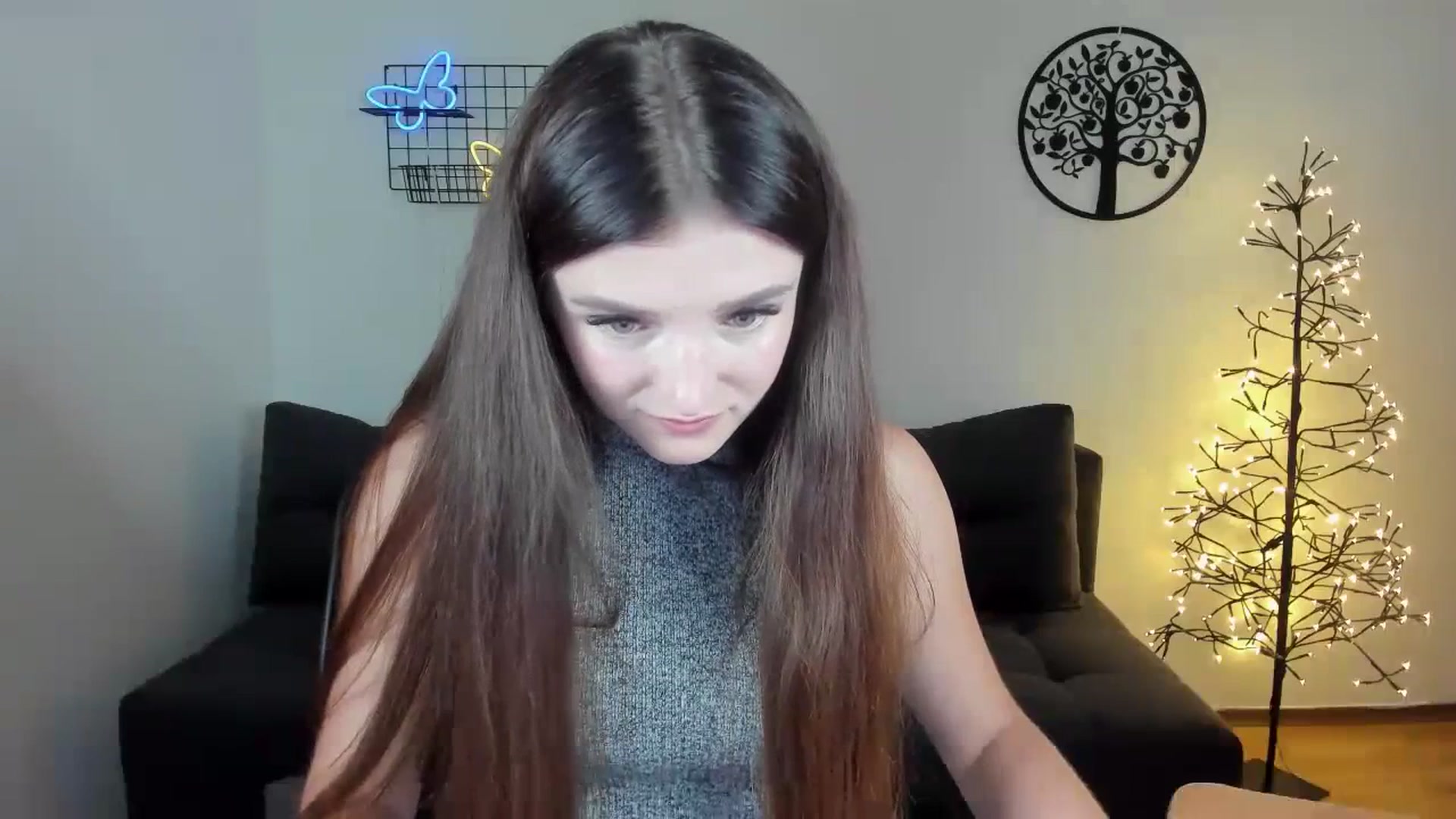 Gallery image thumbnail from TinaFerrell's myfreecams stream on, 07/17/2023, 23:23 image 2 of 20