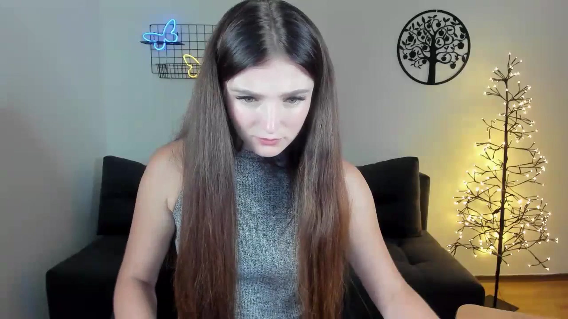 Gallery image thumbnail from TinaFerrell's myfreecams stream on, 07/17/2023, 23:23 image 11 of 20