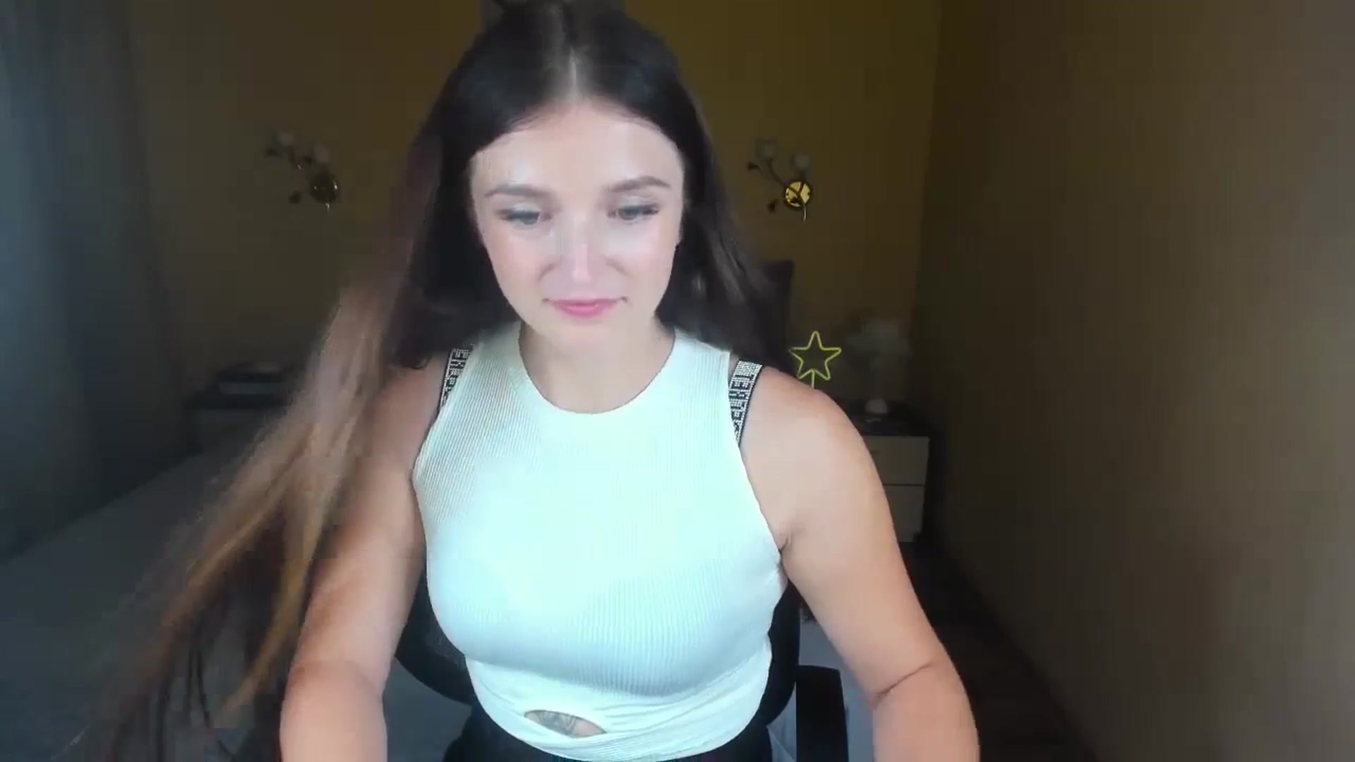 Gallery image thumbnail from TinaFerrell's myfreecams stream on, 07/31/2023, 22:07 image 7 of 20
