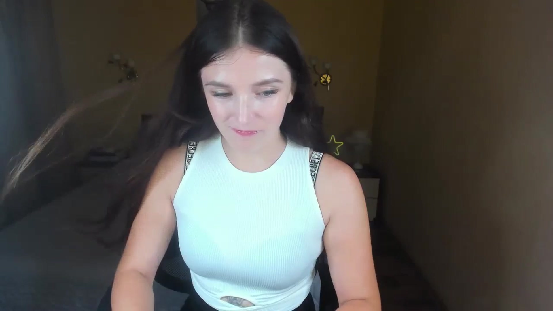 Gallery image thumbnail from TinaFerrell's myfreecams stream on, 07/31/2023, 22:07 image 10 of 20