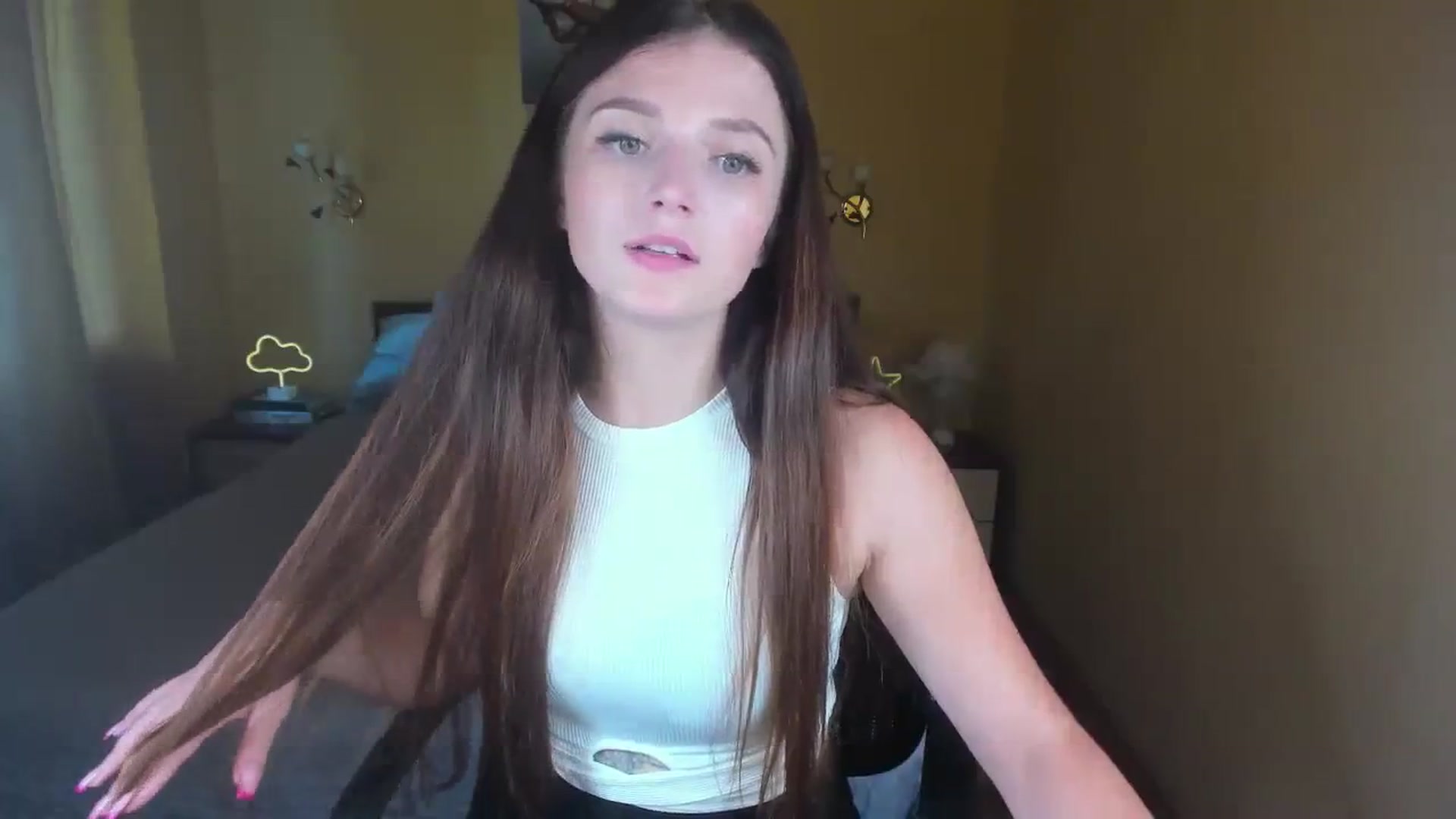 Gallery image thumbnail from TinaFerrell's myfreecams stream on, 08/01/2023, 10:24 image 2 of 20