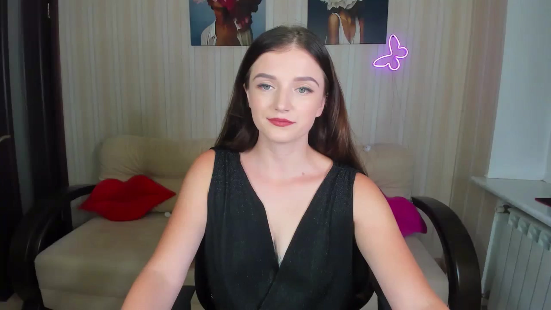 Gallery image thumbnail from TinaFerrell's myfreecams stream on, 08/04/2023, 21:22 image 13 of 20