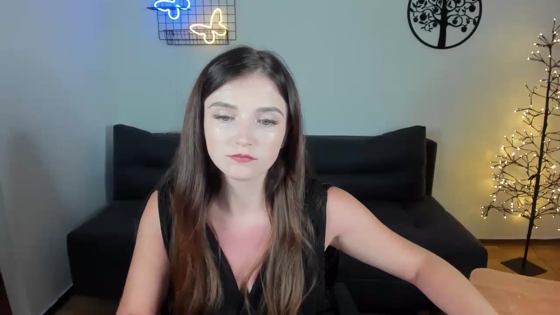 Gallery image thumbnail from TinaFerrell's myfreecams stream on, 08/05/2023, 20:29 image 20 of 20