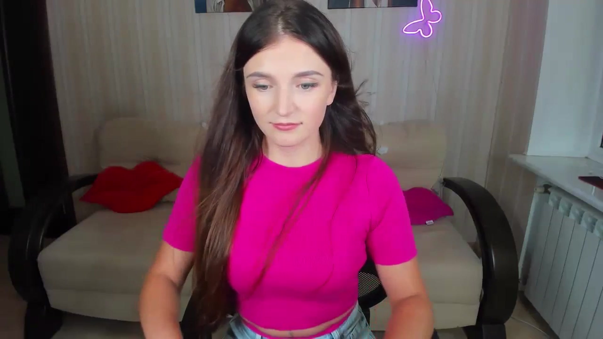 Gallery image thumbnail from TinaFerrell's myfreecams stream on, 08/08/2023, 14:42 image 5 of 20