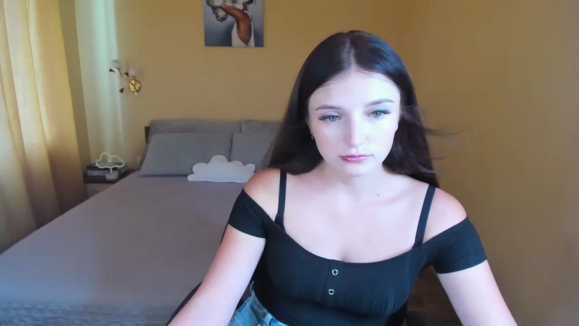 Gallery image thumbnail from TinaFerrell's myfreecams stream on, 08/25/2023, 13:43 image 8 of 20
