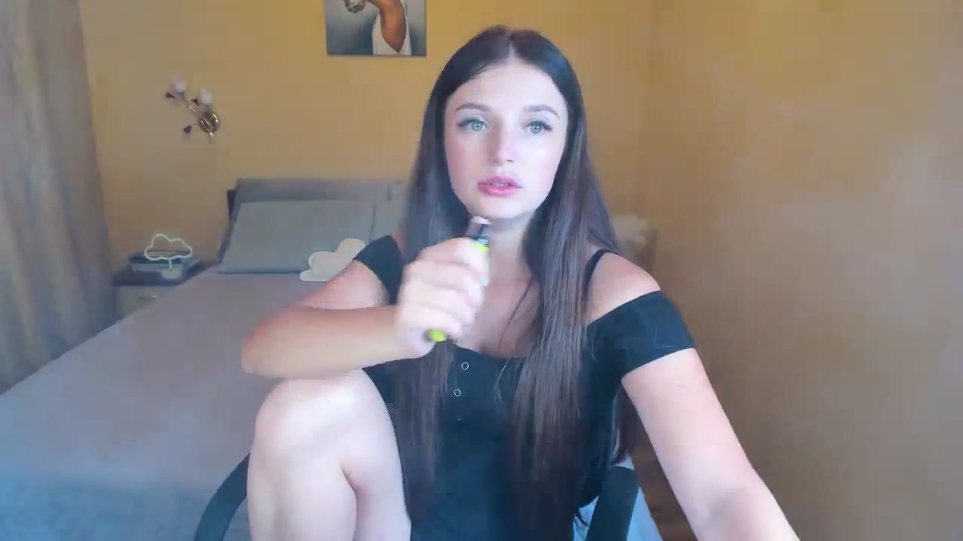 Gallery image thumbnail from TinaFerrell's myfreecams stream on, 08/25/2023, 17:46 image 14 of 20
