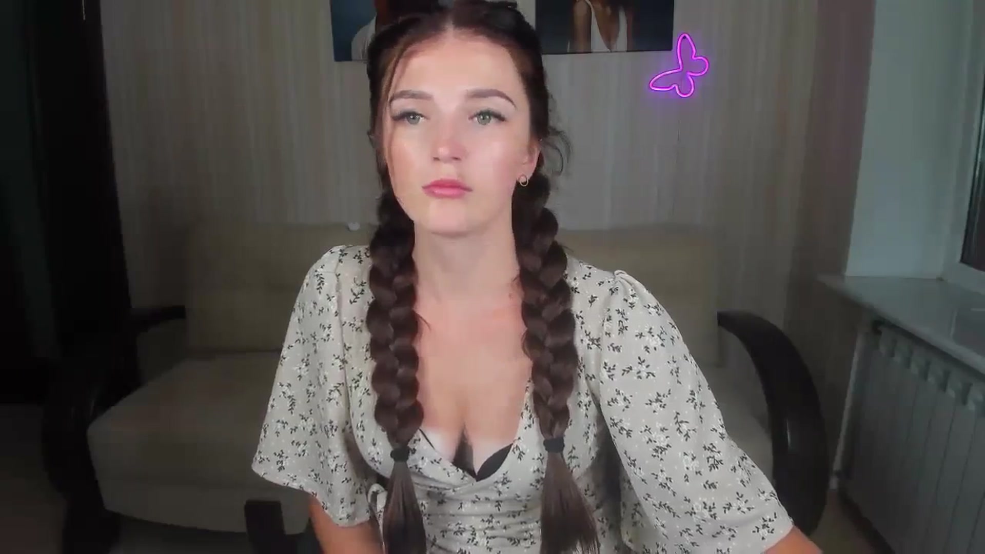 Gallery image thumbnail from TinaFerrell's myfreecams stream on, 08/26/2023, 14:34 image 15 of 20