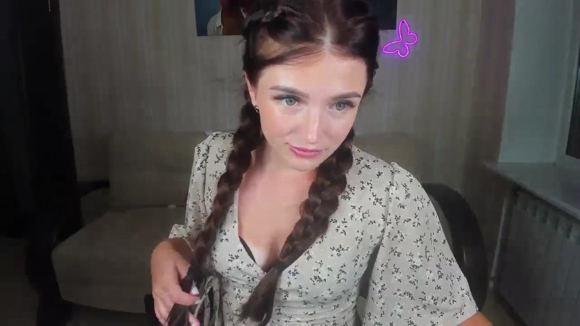 Gallery image thumbnail from TinaFerrell's myfreecams stream on, 08/26/2023, 16:16 image 19 of 20