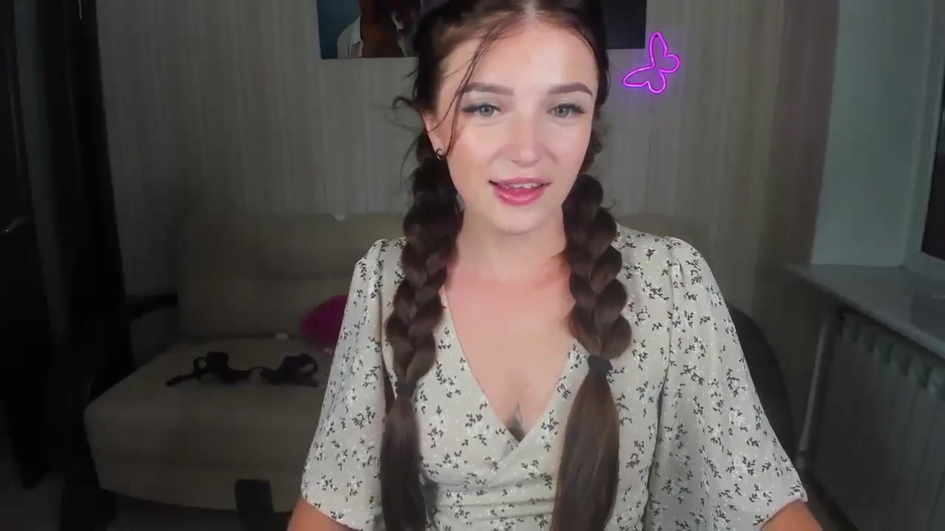 Gallery image thumbnail from TinaFerrell's myfreecams stream on, 08/26/2023, 17:28 image 16 of 20
