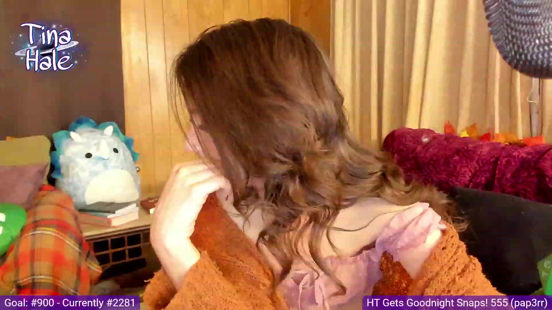 Gallery image thumbnail from TinaHale's myfreecams stream on, 11/24/2022, 06:44 image 7 of 20