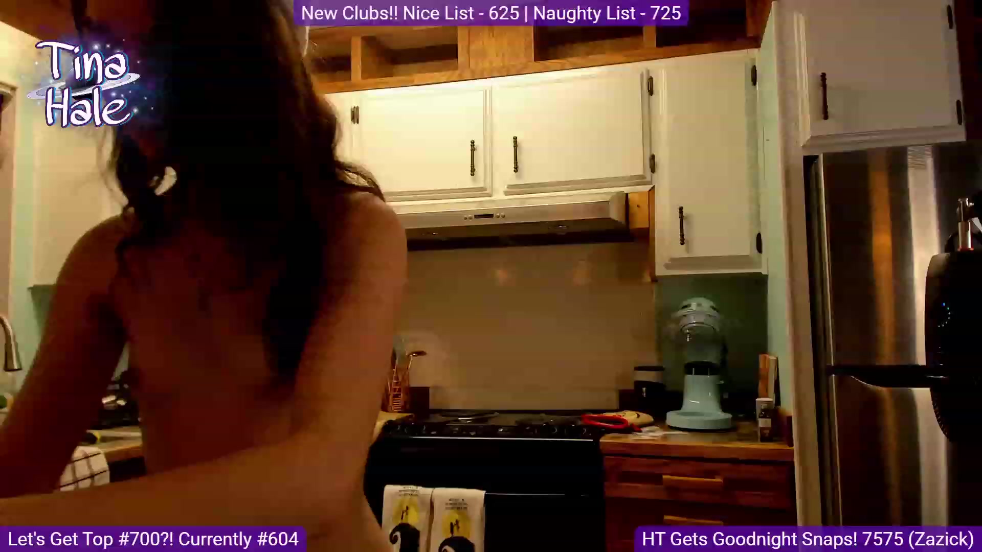 Gallery image thumbnail from TinaHale's myfreecams stream on, 12/25/2022, 10:34 image 7 of 20