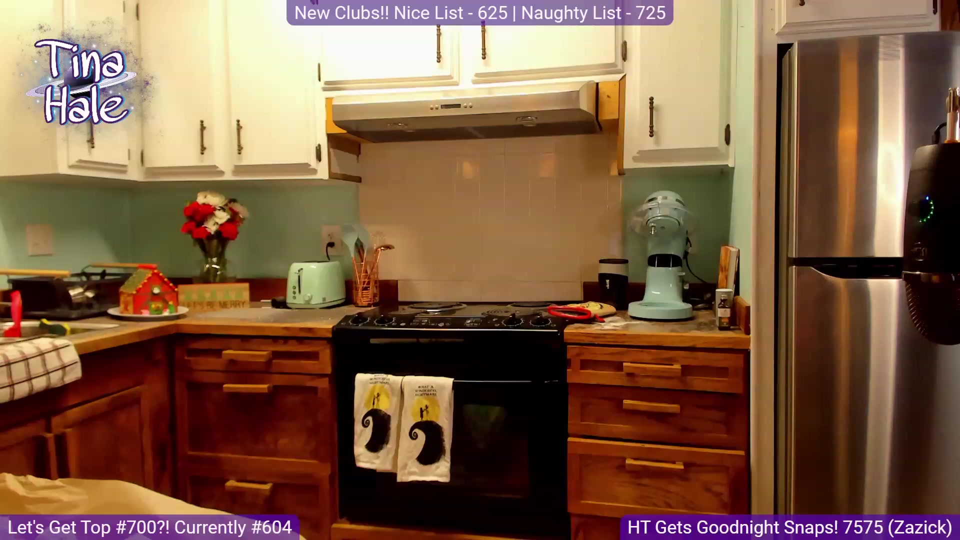 Gallery image thumbnail from TinaHale's myfreecams stream on, 12/25/2022, 10:34 image 9 of 20