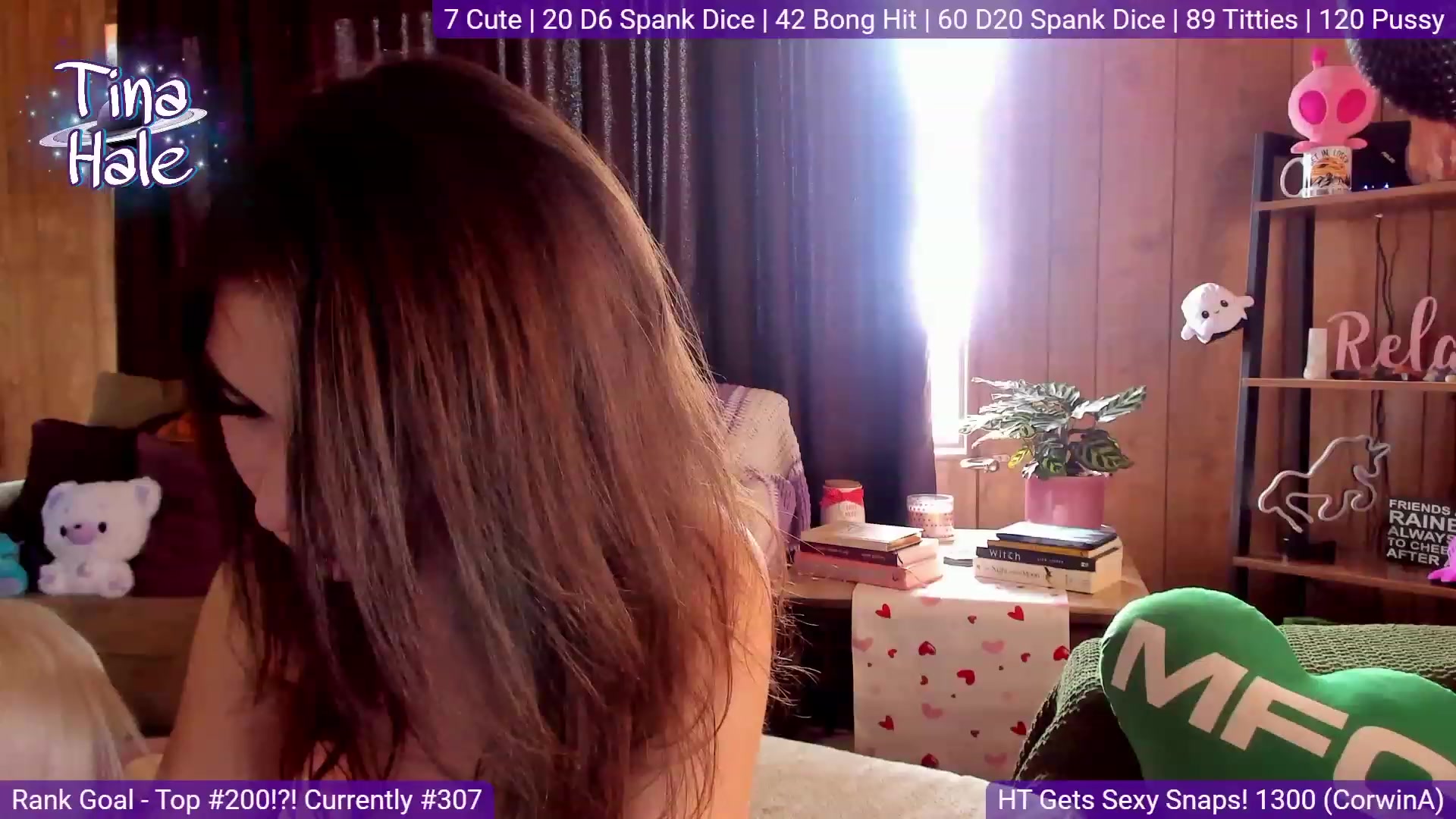 Gallery image thumbnail from TinaHale's myfreecams stream on, 03/23/2023, 19:22 image 12 of 20