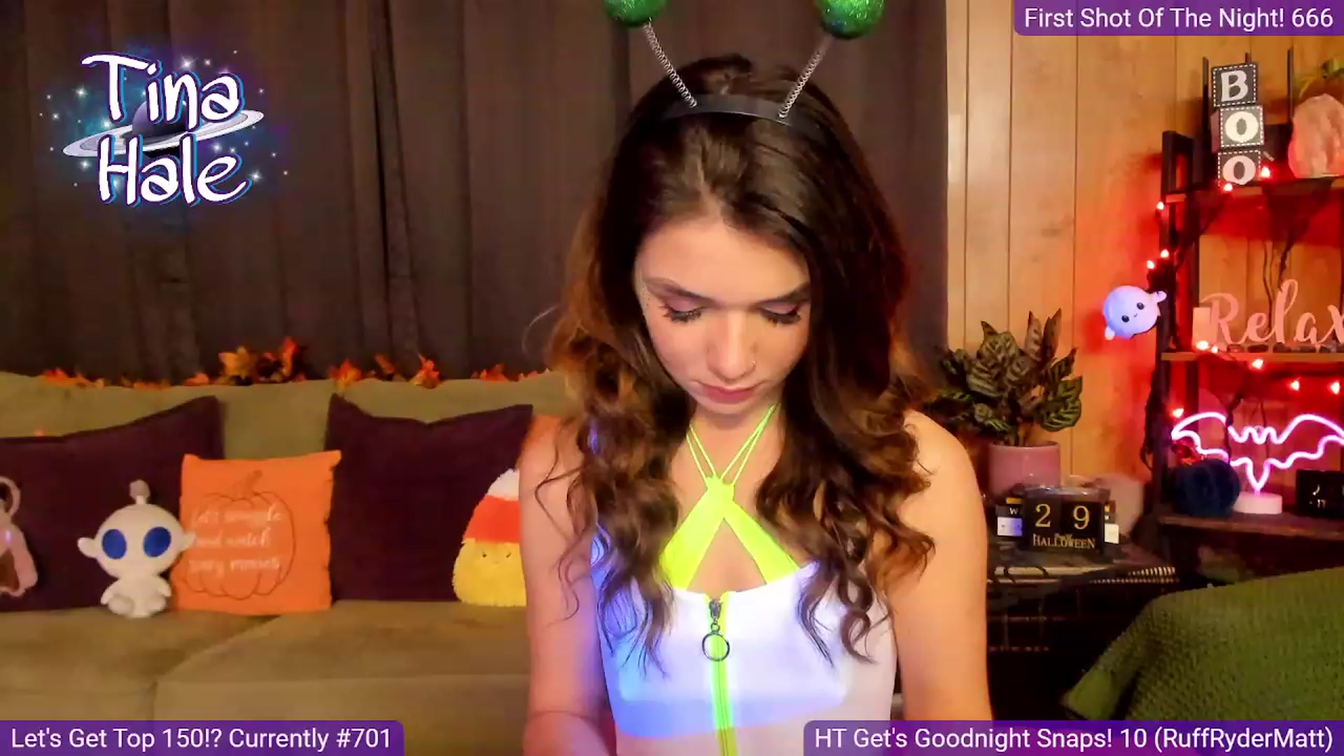 Gallery image thumbnail from TinaHale's myfreecams stream on, 10/04/2023, 04:07 image 18 of 20