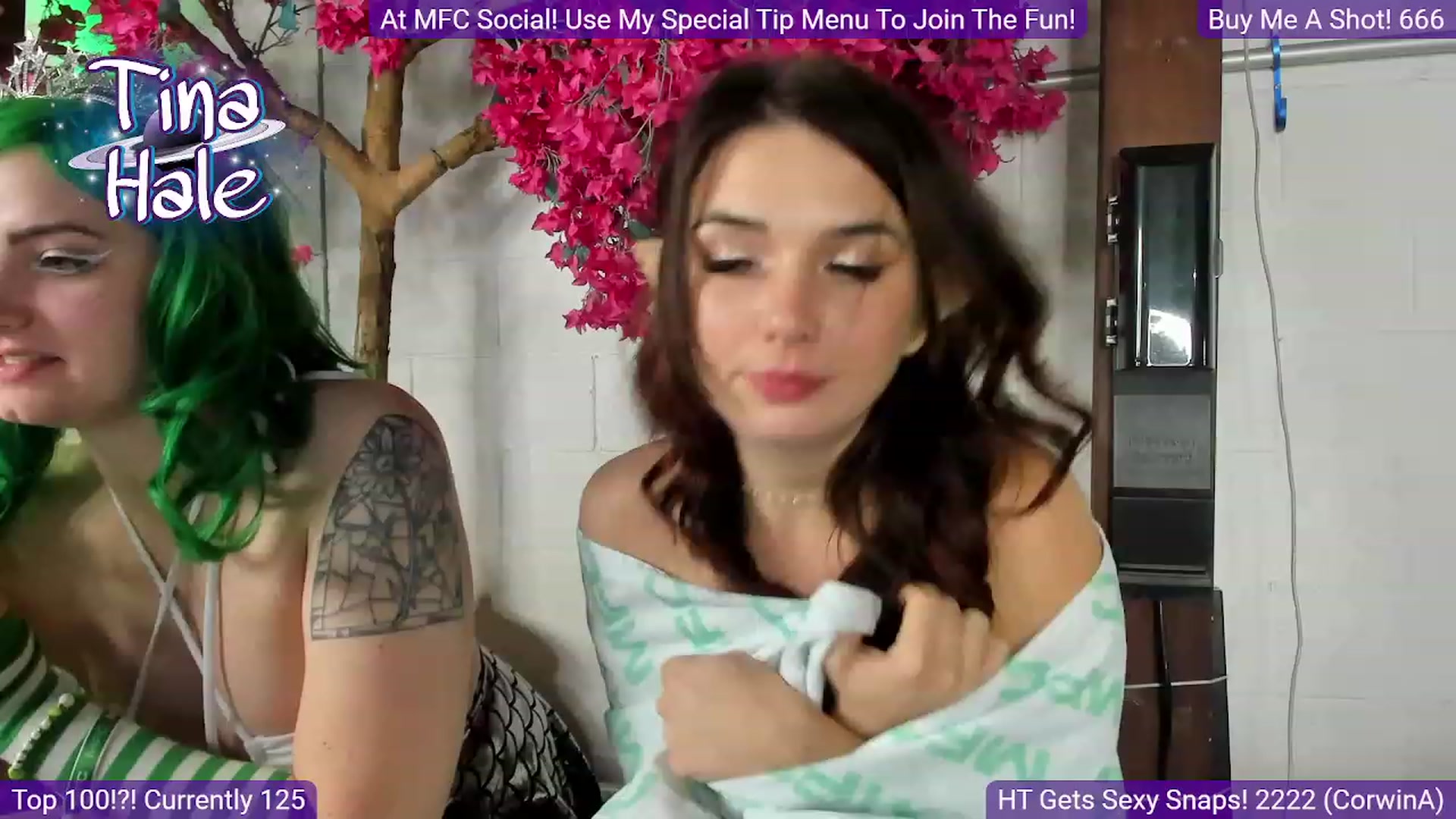 Gallery image thumbnail from TinaHale's myfreecams stream on, 10/12/2023, 06:26 image 7 of 20