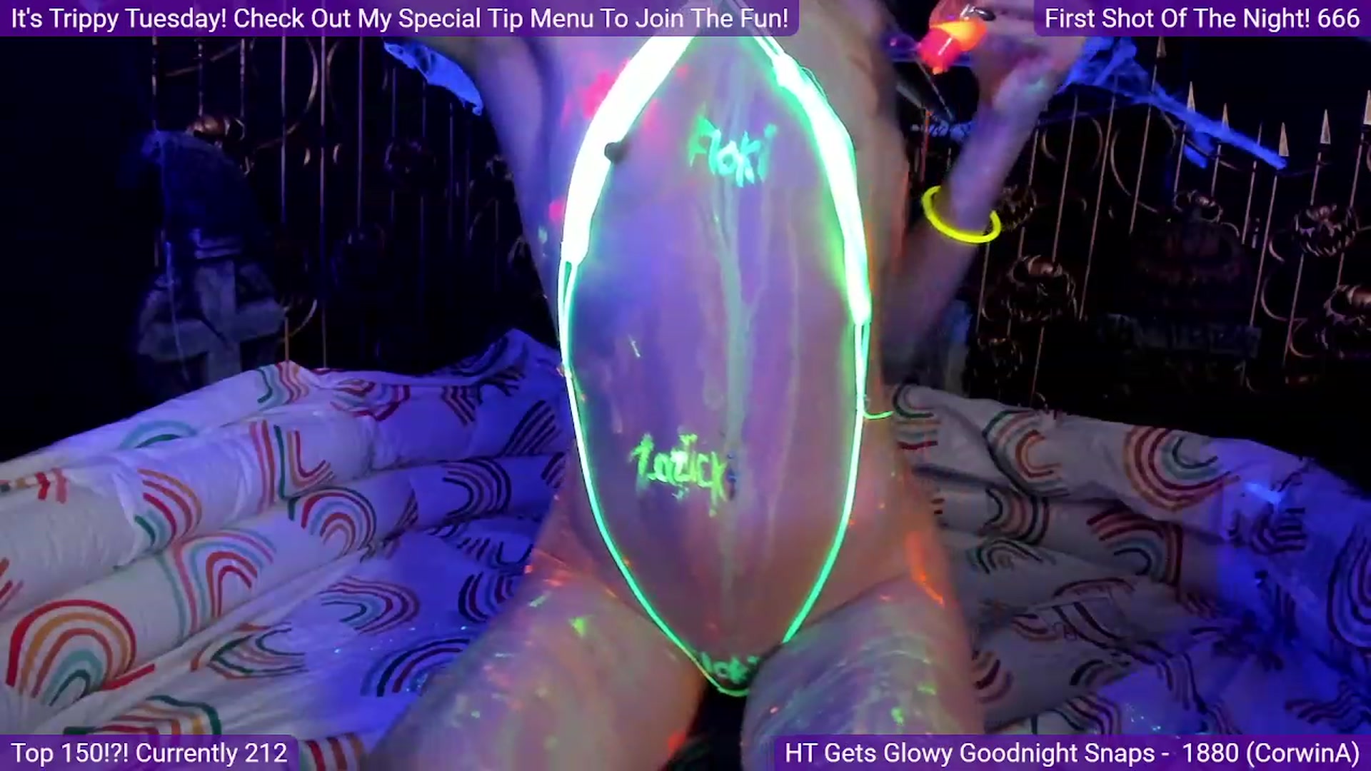 Gallery image thumbnail from TinaHale's myfreecams stream on, 10/18/2023, 07:17 image 15 of 20
