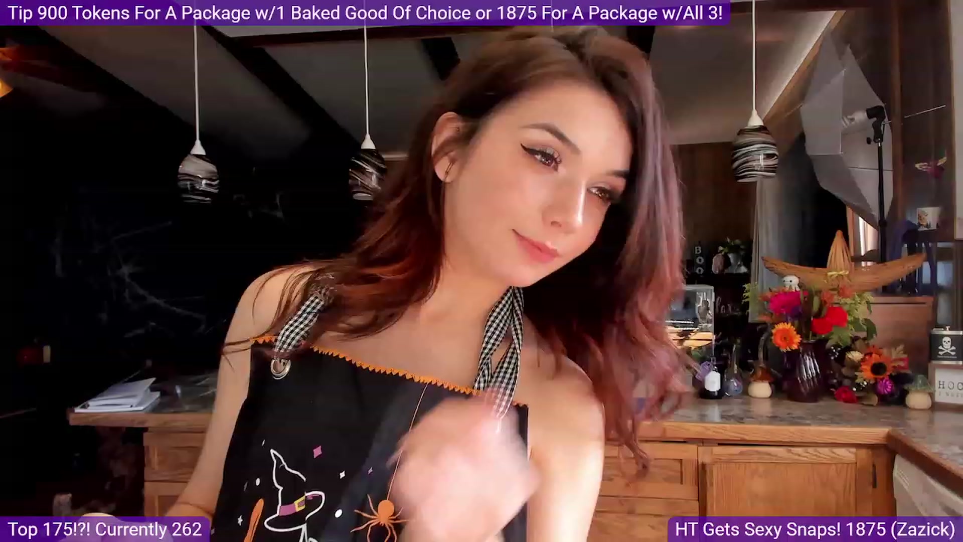 Gallery image thumbnail from TinaHale's myfreecams stream on, 10/29/2023, 23:50 image 4 of 20