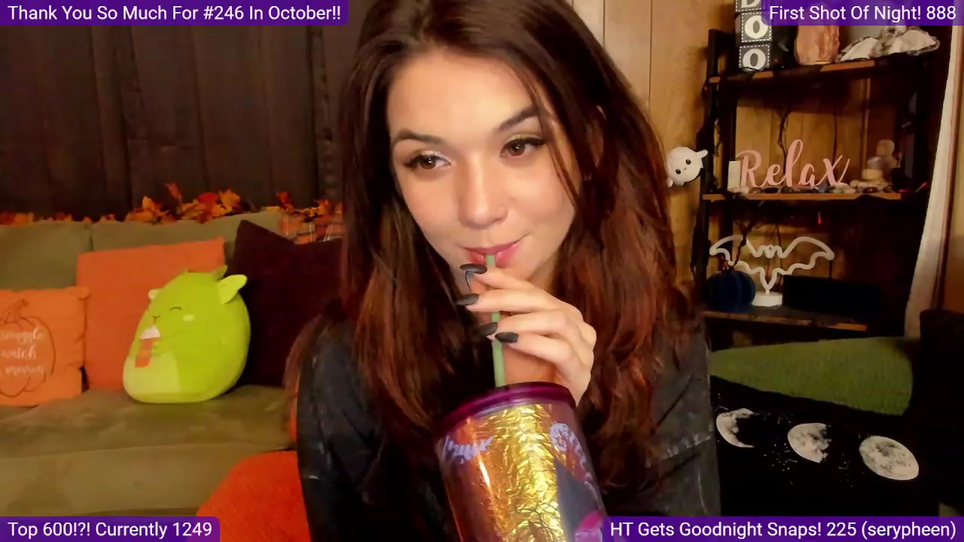 Gallery image thumbnail from TinaHale's myfreecams stream on, 11/08/2023, 05:48 image 7 of 20