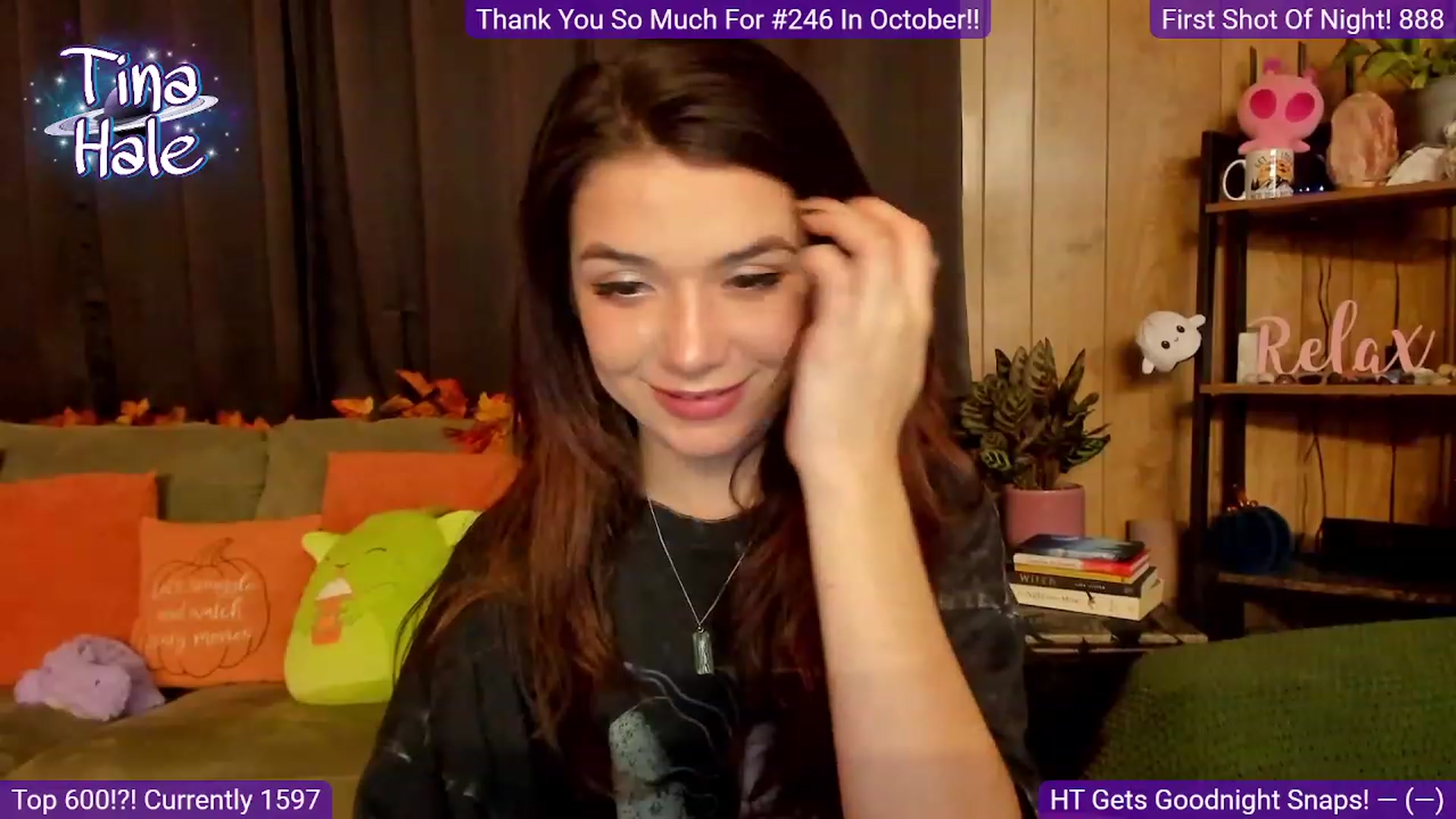 Gallery image thumbnail from TinaHale's myfreecams stream on, 11/19/2023, 05:31 image 6 of 20