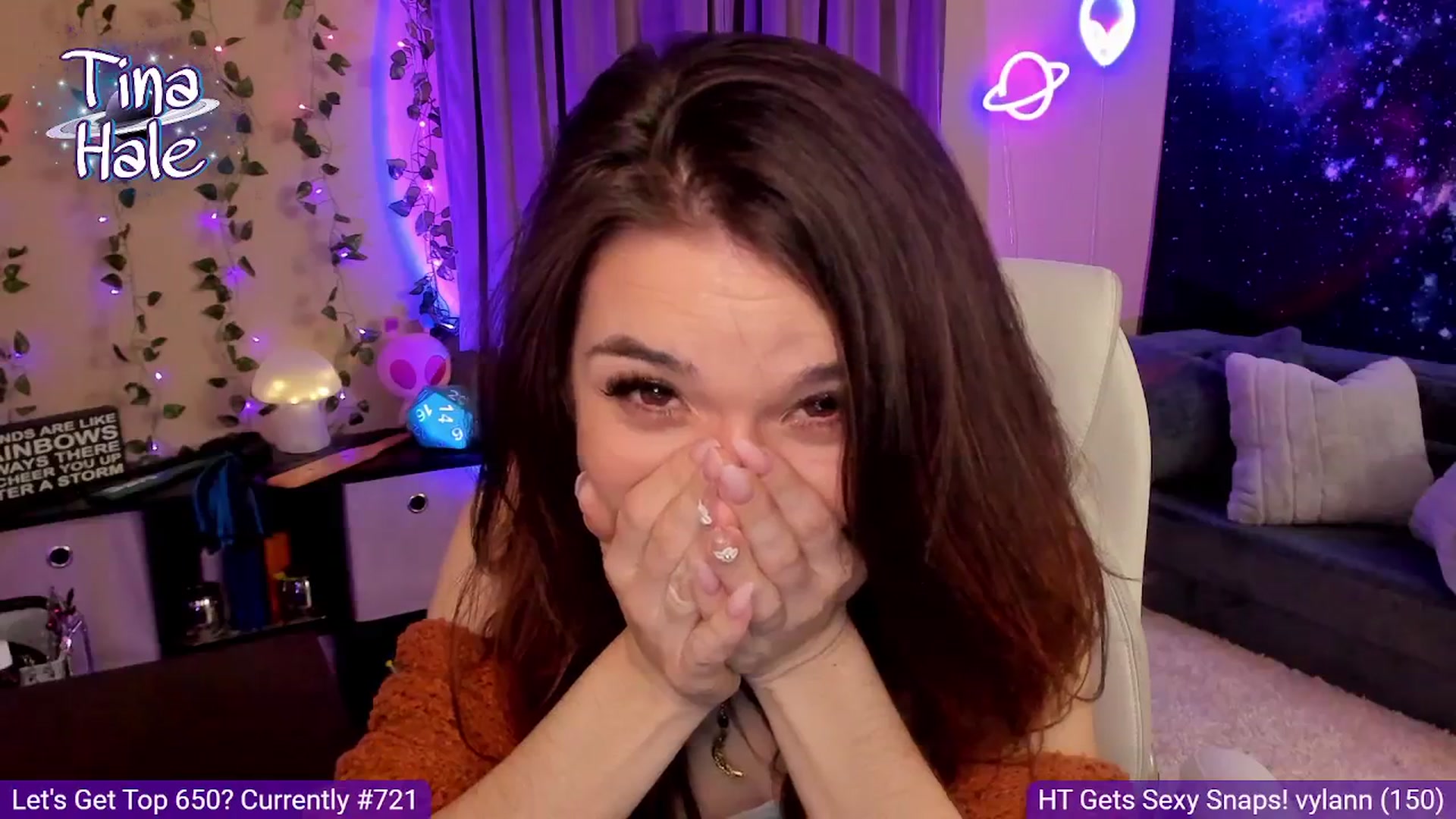 Gallery image thumbnail from TinaHale's myfreecams stream on, 04/29/2024, 09:25 image 7 of 20