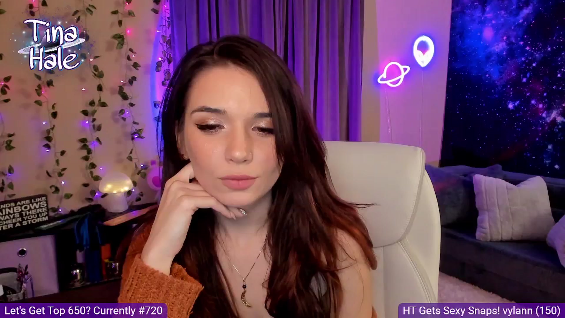 Gallery image thumbnail from TinaHale's myfreecams stream on, 04/29/2024, 09:25 image 6 of 20
