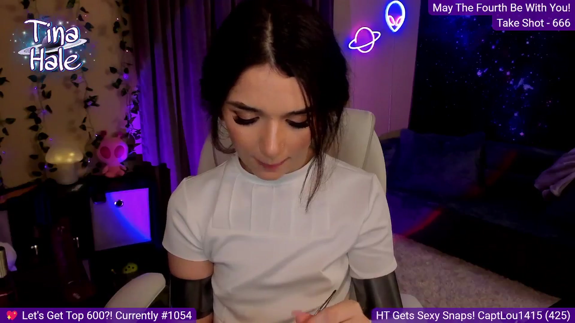 Gallery image thumbnail from TinaHale's myfreecams stream on, 05/05/2024, 07:20 image 17 of 20