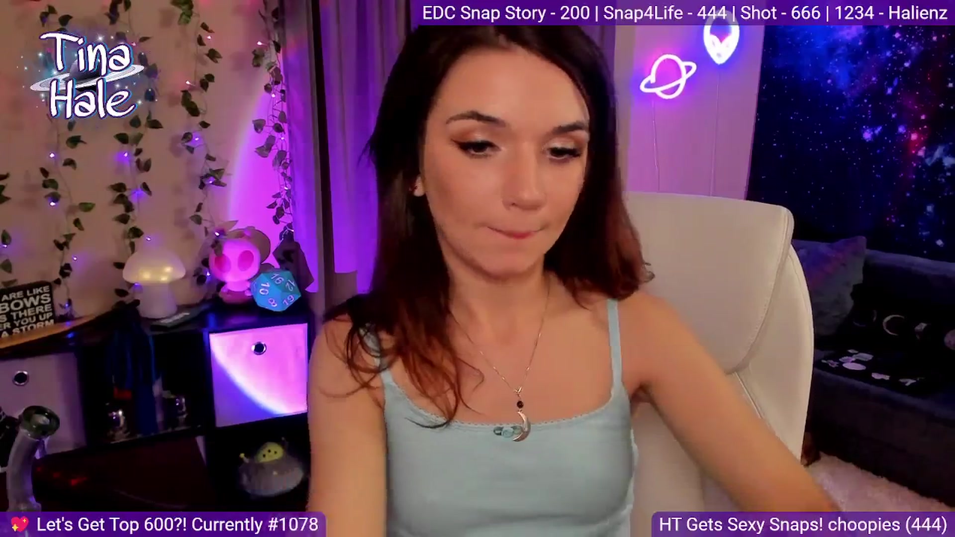 Gallery image thumbnail from TinaHale's myfreecams stream on, 05/16/2024, 06:56 image 17 of 20