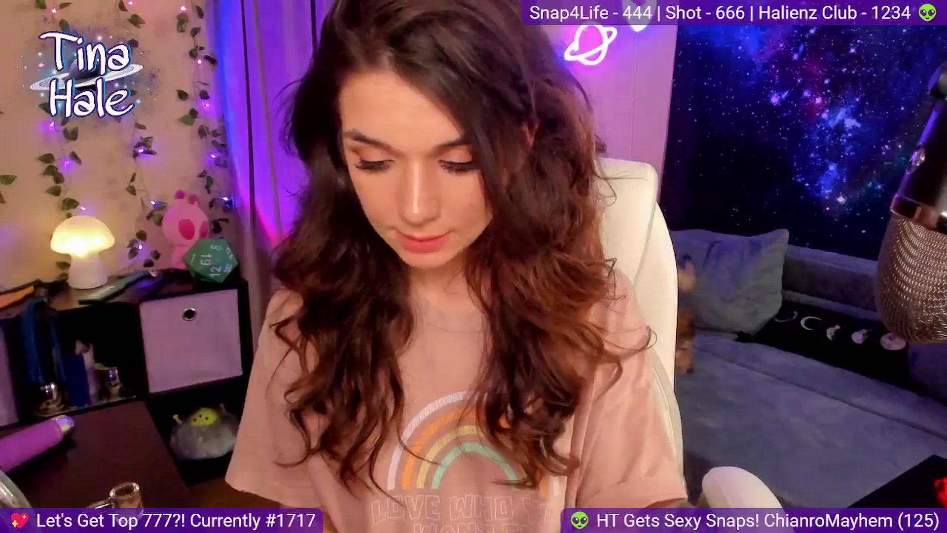 Gallery image thumbnail from TinaHale's myfreecams stream on, 06/19/2024, 07:50 image 3 of 20